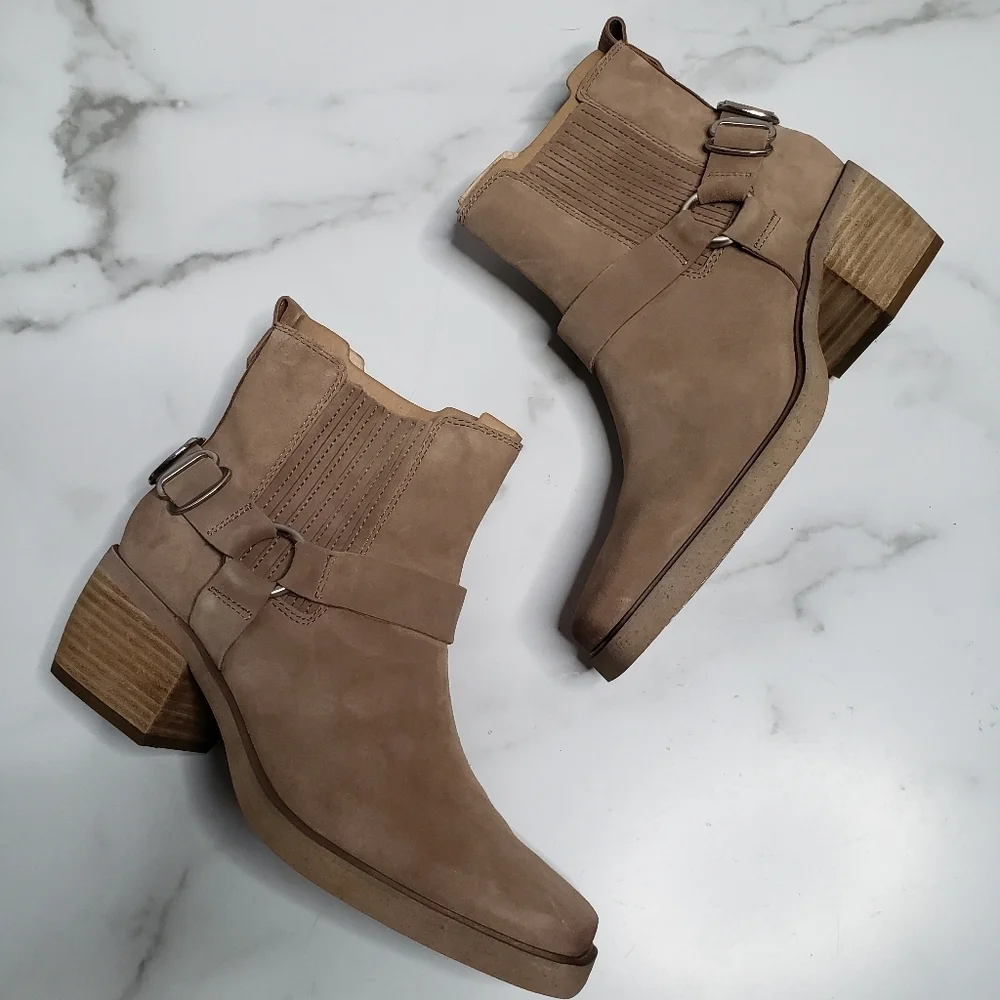 Sam Edelman Bellamie Suede Harness Ankle Boot Taupe Sz 8 NEW